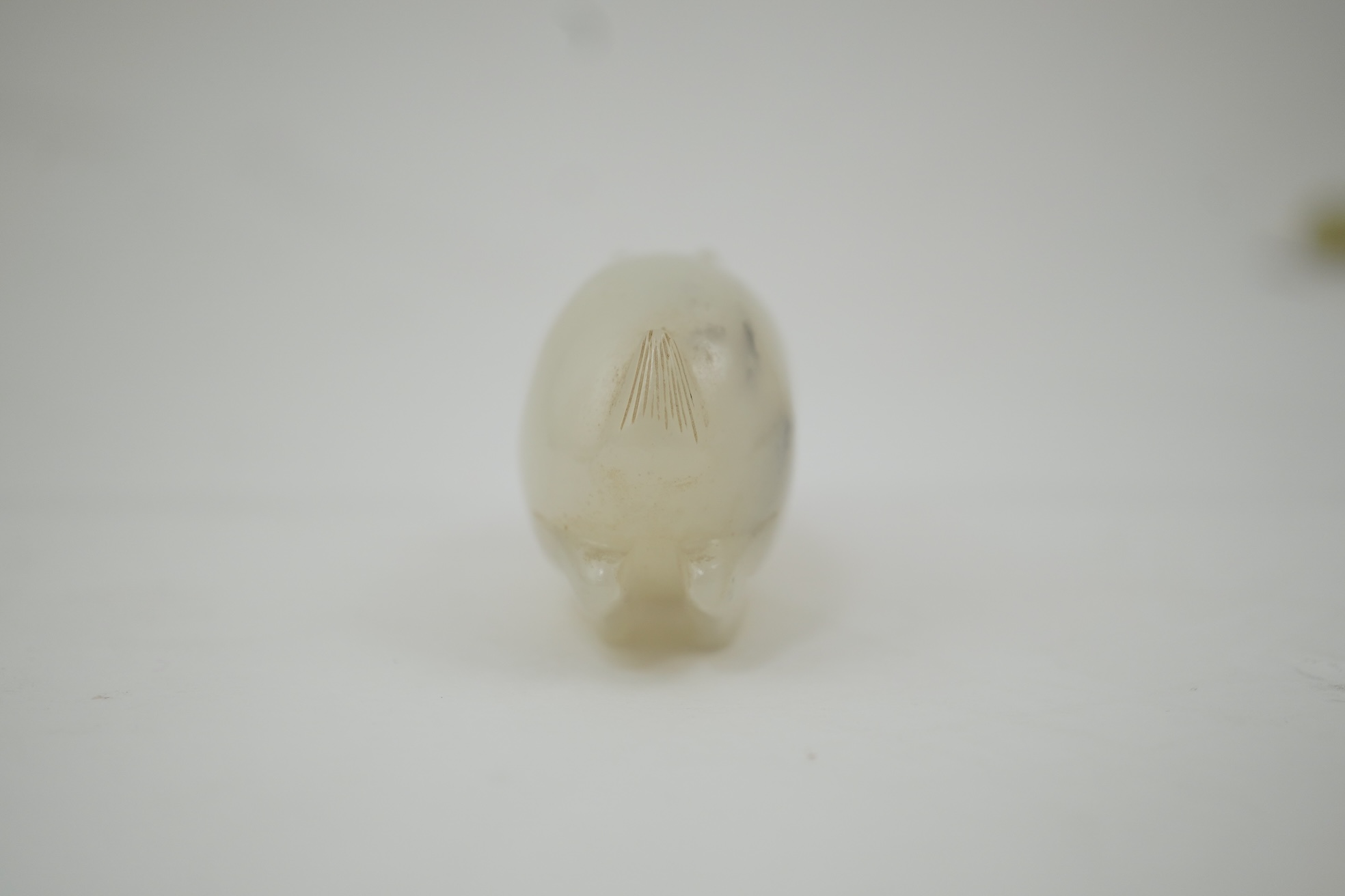 A Chinese white jade ‘rabbit’ snuff bottle, 18th/19th century
